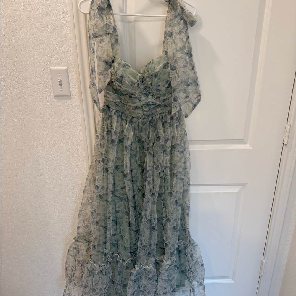 NWT-MABLE Blue and Green Floral Dress